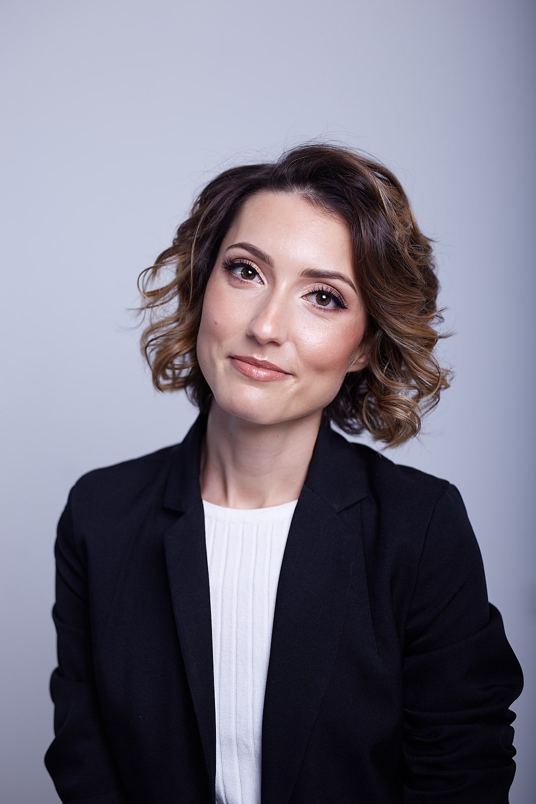 Mirela Ivanova, especialista en marketing digital para negocios de belleza